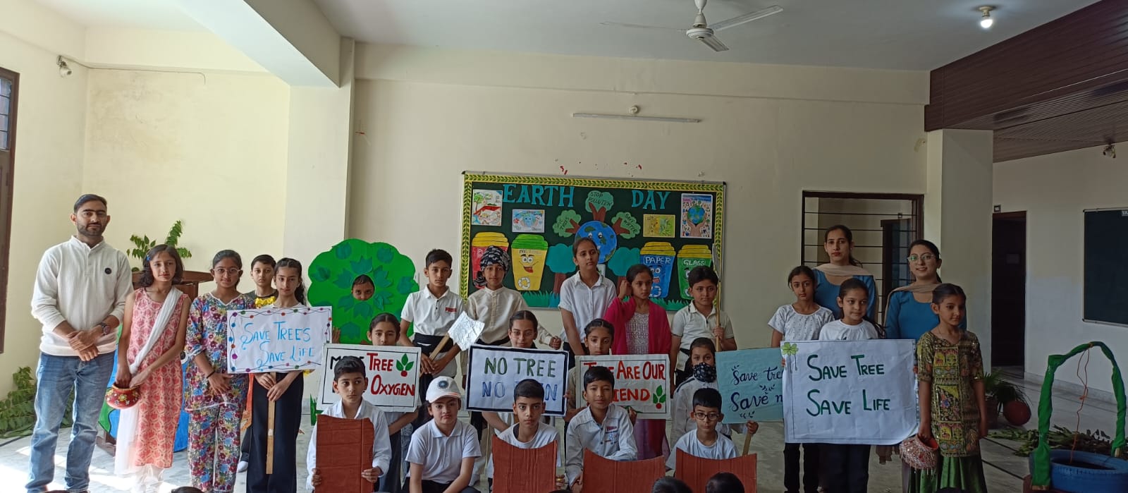 गुरुकुल इंटरनेशनल स्कूल में ‘हमारी ऊर्जा, हमारा ग्रह’ थीम पर मना पृथ्वी दिवस