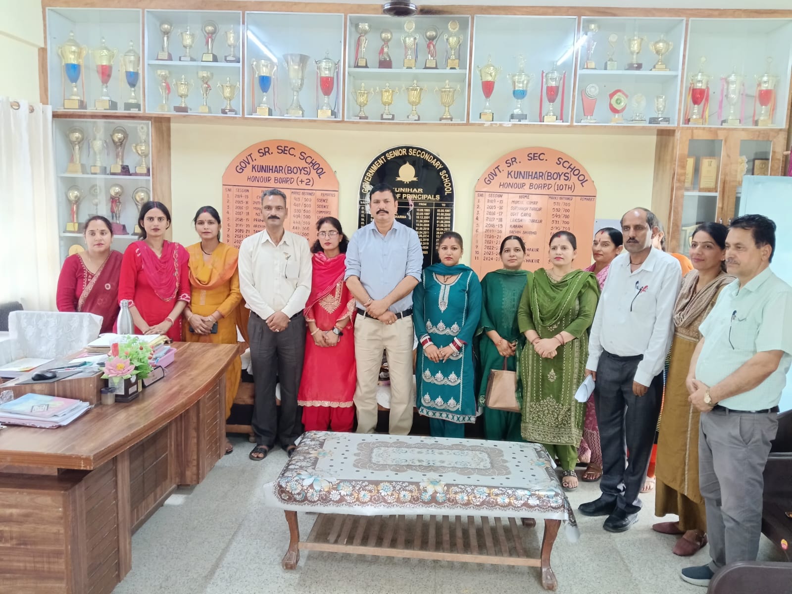 सीबीएसई विद्यालय कुनिहार में नवगठित विद्यालय प्रबंधन समिति की मासिक बैठक सम्पन्न